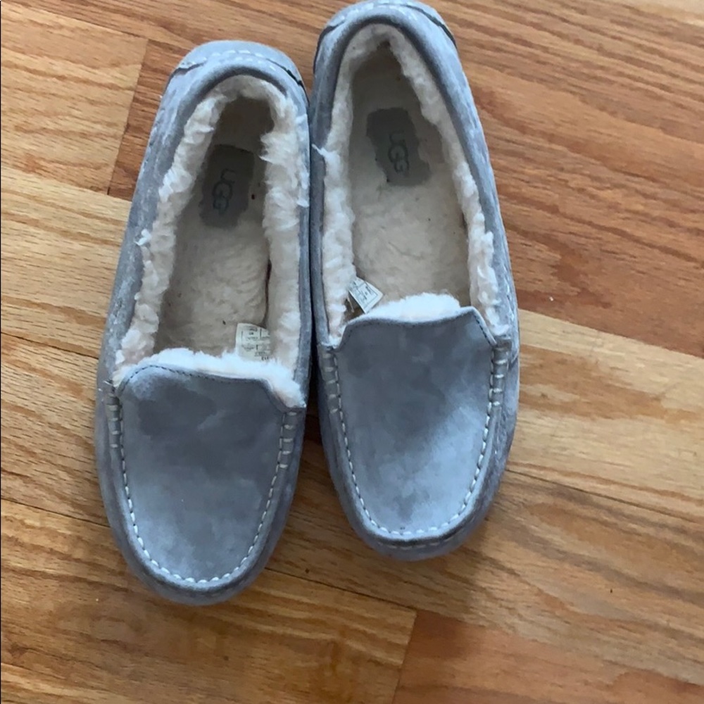 Ugg slipper